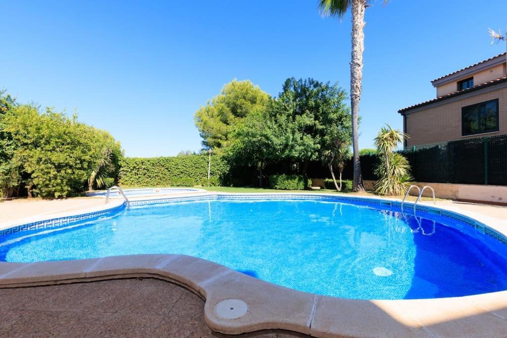 Adosado Con Jardin En Los Xalets De Salou Exterior photo